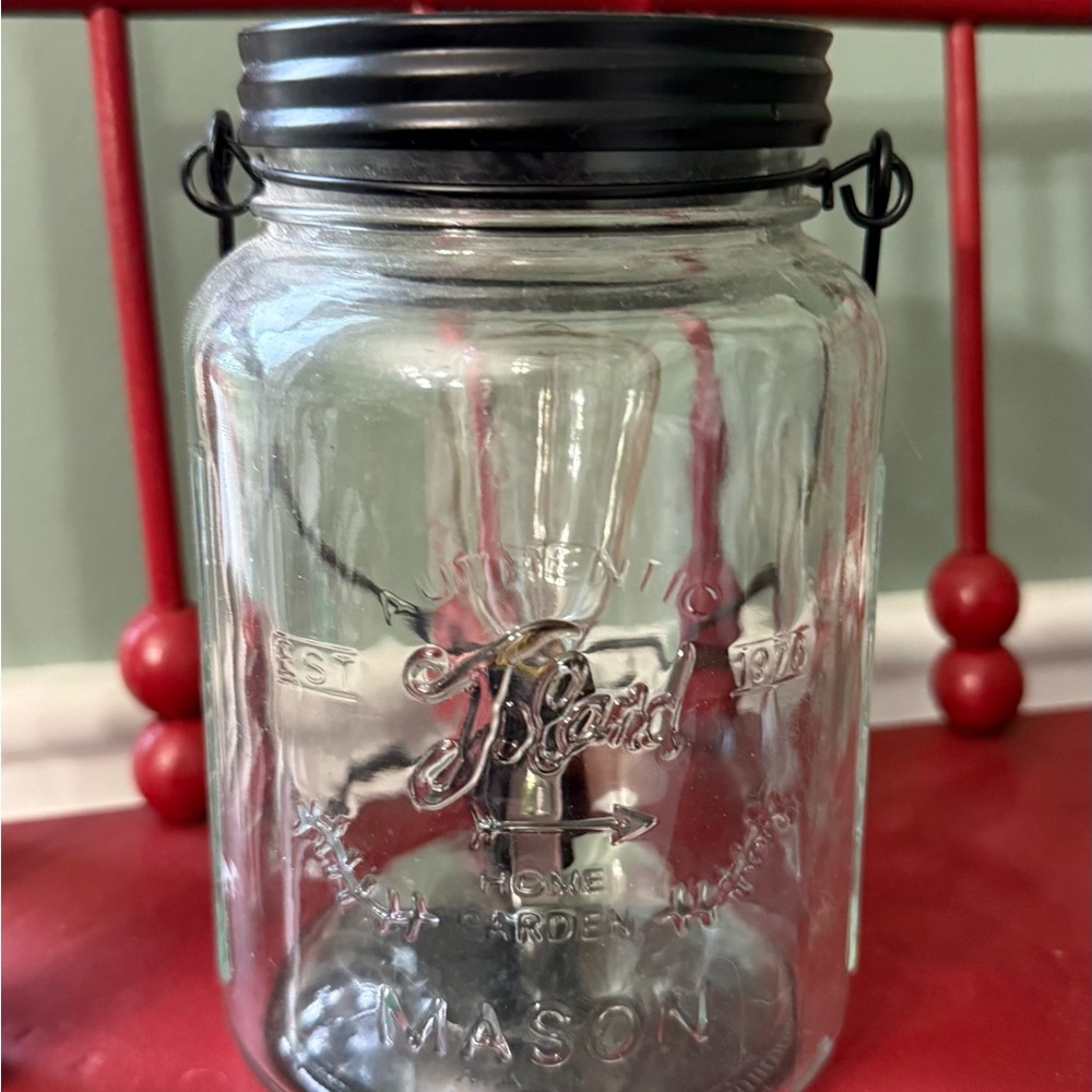 Wax Melting Clear Glass Mason Jar with Black Lid